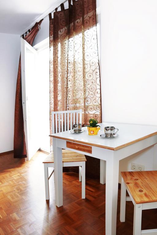 Hostel Villa Viva Bregenz Room photo